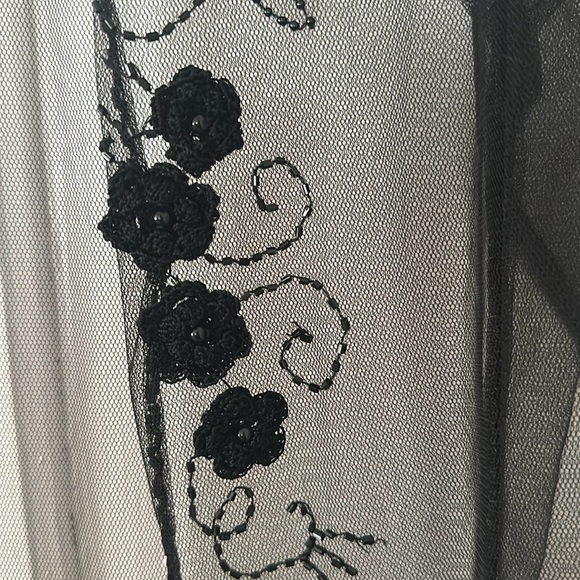 Vintage Y2K Sheer Black Beaded Rosette Bed Jacket Medium NWT - Picture 8 of 8